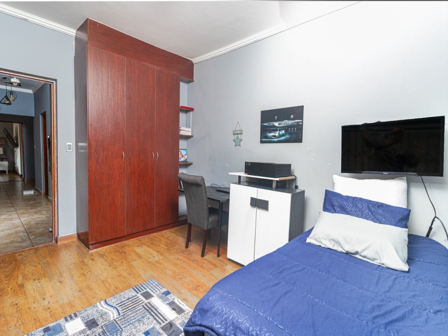 5 Bedroom Property for Sale in Leloko Lifestyle Estate North West